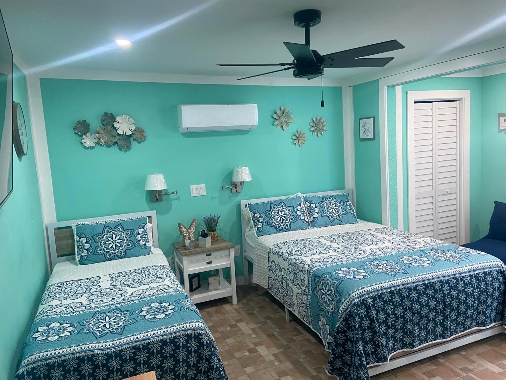 Beautiful And Comfortable Rom Apt # 2 Tampa Dış mekan fotoğraf